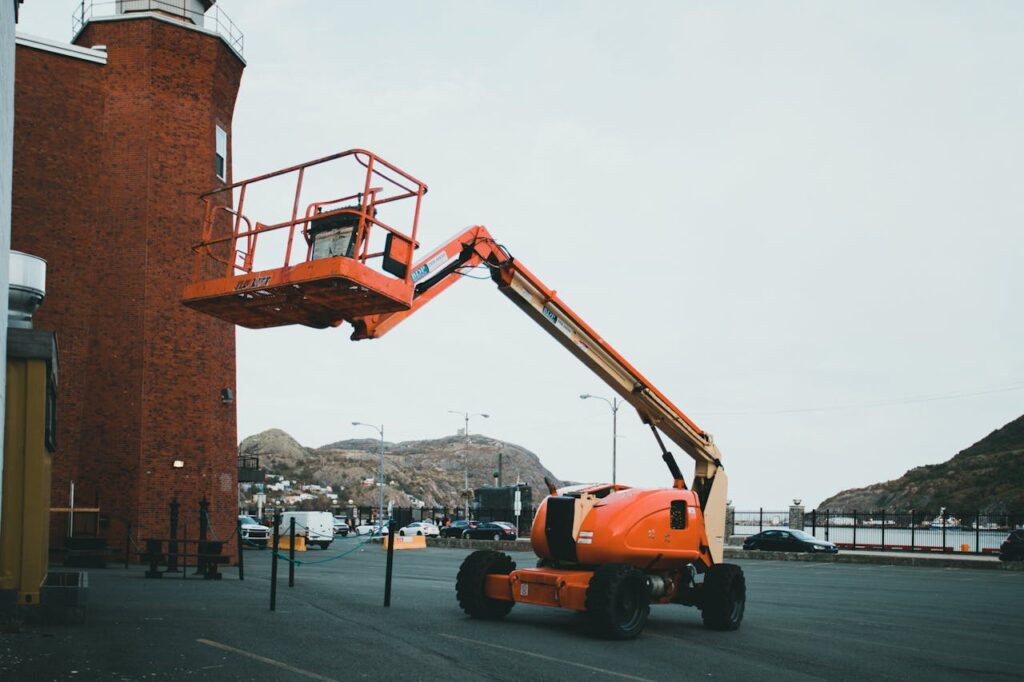 IPAF MEWPs Operator Trainings - AB HSE Training and Consulting - UAE